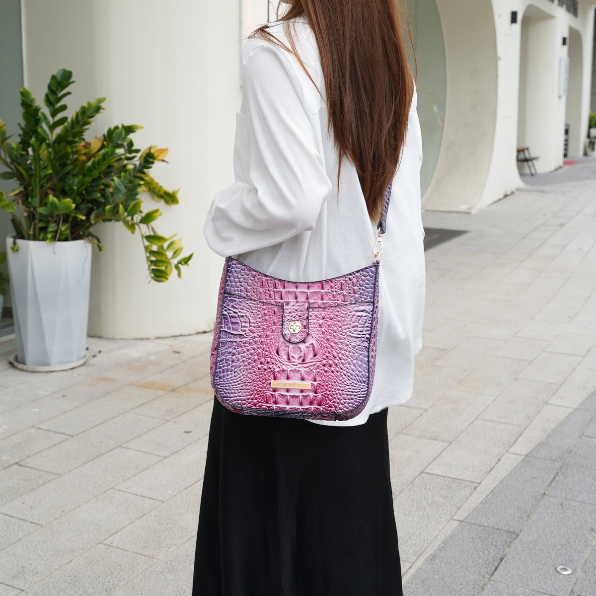 Giovana Gradient Croc Crossbody Bag